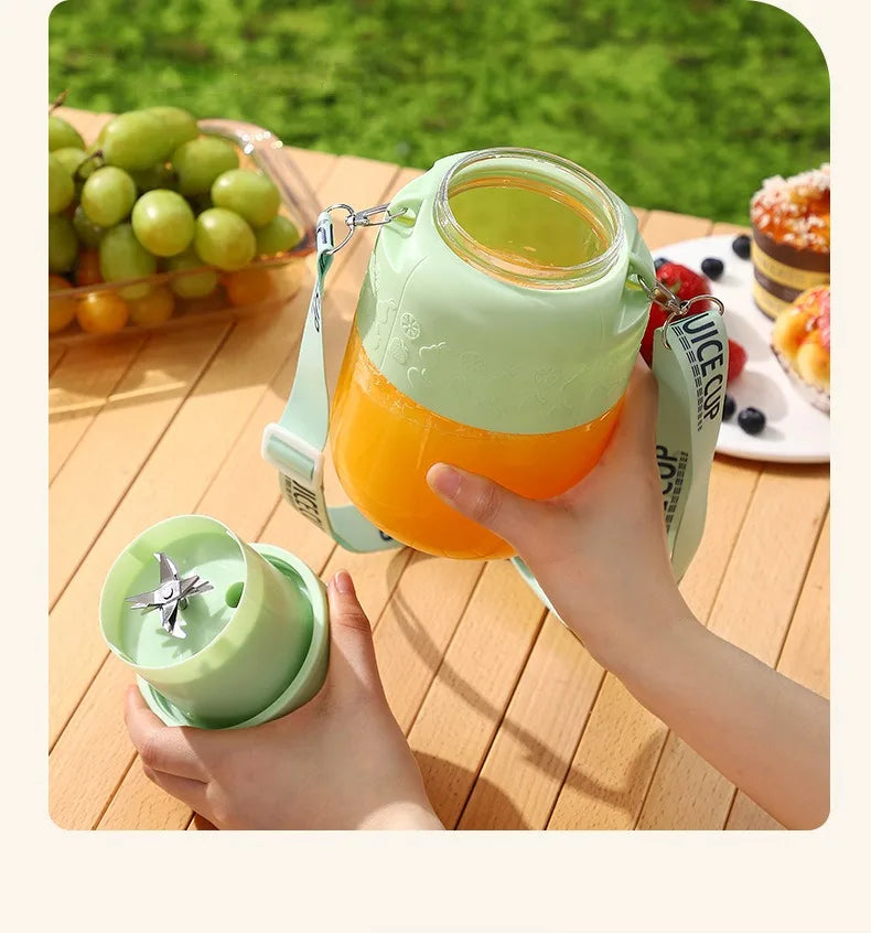 Electric Portable blender- USB Rechargeable Sports Bottle Juicing Cup Mixer for Shakes and Smoothies - 10 Blade 800ml - Multiple purpose - wireless / Portable / ice-breaking.